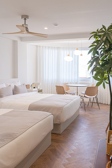 STAY Room07